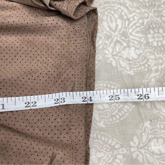 Free People Movement Tan Brown Faux Suede Sleeveless Romper Small NWT - Picture 10 of 10